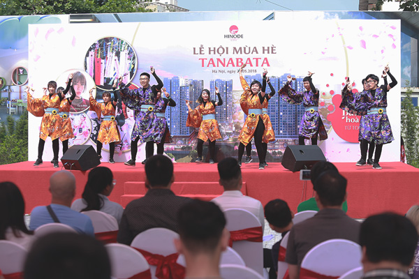 Lễ hội mùa hè Tanabata tại Hinode City thu hút khách tham dự - 1