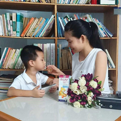 Mách các mẹ kí bíp giúp con thoát táo bón kéo dài thật kì diệu - 1