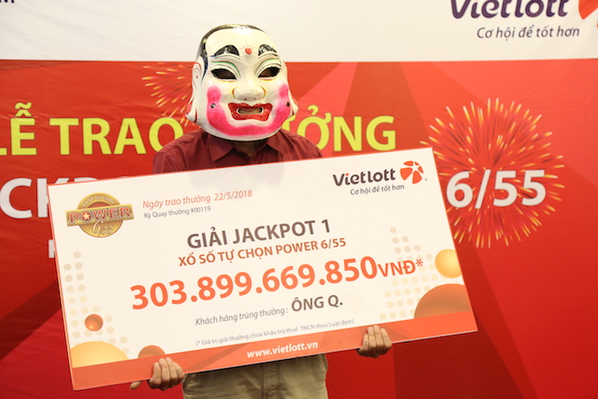 Sợ lộ mặt, người trúng jackpot 300 tỉ luôn tay làm hành động này - 1