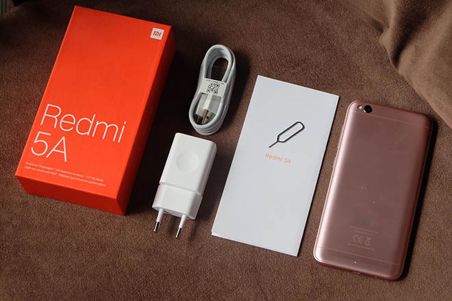 Smartphone giá 1,8 triệu đồng bất ngờ bán chạy thứ 3 thế giới - 1