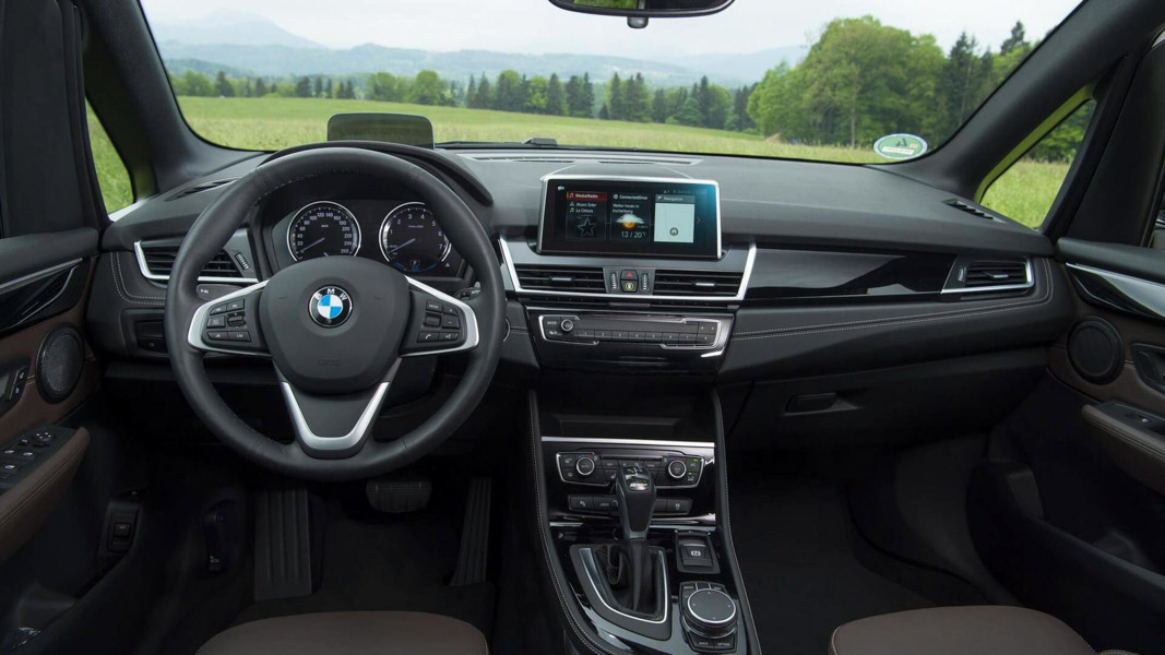 BMW 2-Series 2019: Dòng xe minivan tuyệt đẹp dành cho gia đình - 3