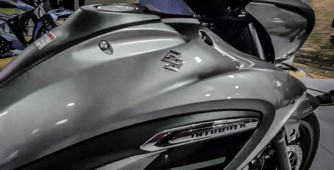 Xe côn ngon bổ rẻ Suzuki Intruder 150 đã về Đông Nam Á - 3