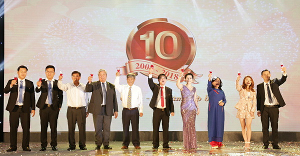 Hành trình 10 năm của Kim Oanh Real - 1