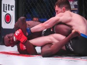 Thể thao - Khiếp hồn MMA: Vật lộn hăng máu, chấn thương đáng sợ