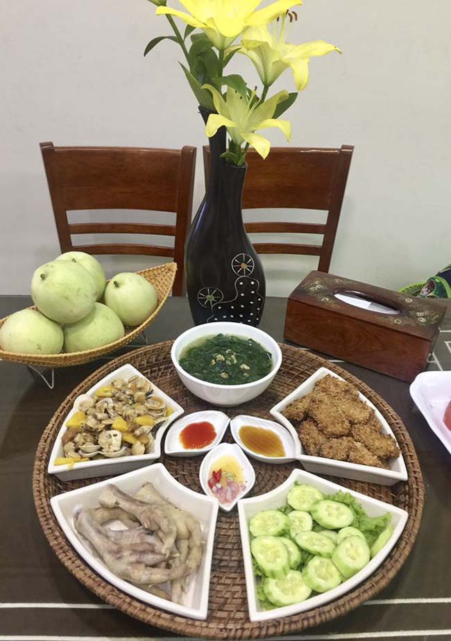 Nhờ chồng con dễ tính, mâm cơm nào của cô vợ Hà thành này cũng được “chén” sạch sành sanh - 8