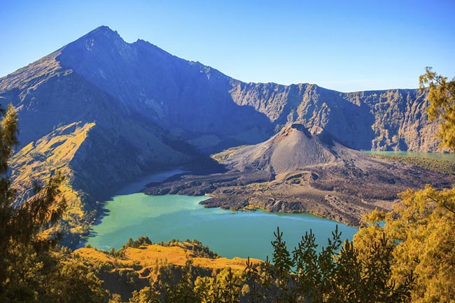 7 hòn đảo ở Indonesia nói không với kẹt xe, nơi du khách chỉ muốn ăn chơi suốt ngày - 6