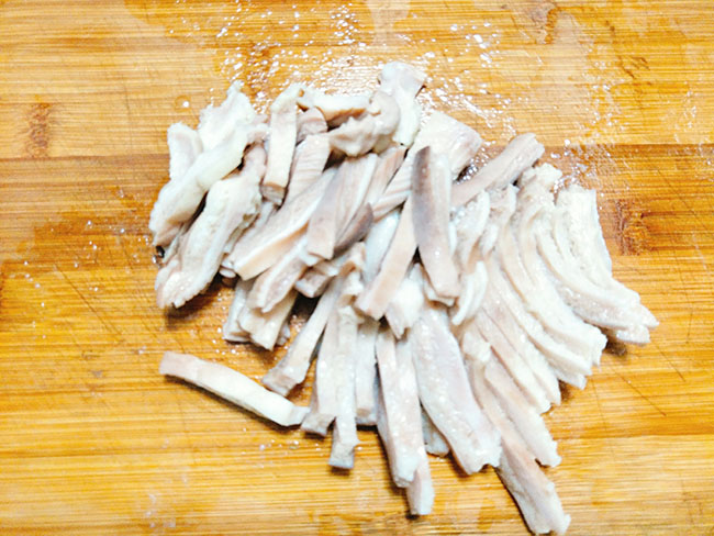 Nộm dạ dày chua chua dai giòn, cuối tuần trổ tài đãi chồng yêu ngay - 4