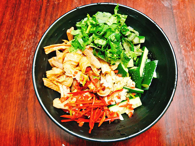 Nộm dạ dày chua chua dai giòn, cuối tuần trổ tài đãi chồng yêu ngay - 7