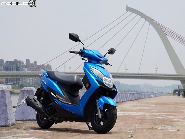 Suzuki Swish 125: Xe tay ga ”bình dân” cho mọi người