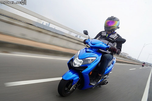 Suzuki Swish 125: Xe tay ga &#34;bình dân&#34; cho mọi người - 2