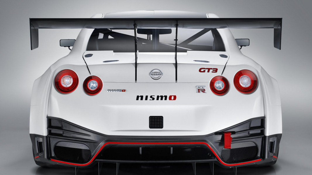 Nissan giới thiệu siêu xe đua đỉnh cao G-TR Nismo GT3 2018 - 2