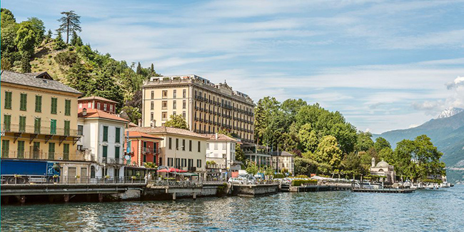 Grand Hotel Tremezzo - Hồ Como, Ý: Một trong những khu nghỉ dưỡng tốt nhất trên thế giới, nơi có một vị trí thơ mộng đối diện ngôi làng Bellagio quyến rũ. Khu nghỉ mát này cung cấp các tour du lịch bằng thuyền riêng.