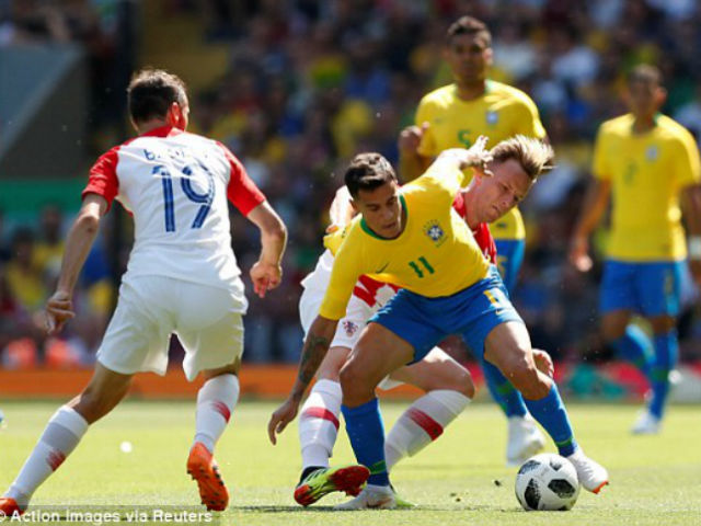 TRỰC TIẾP Brazil - Croatia: Đẳng cấp Neymar, khai thông bế tắc