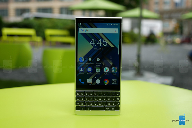 Ra mắt BlackBerry Key 2: Smartphone cung cấp tiện ích tốt nhất - 1