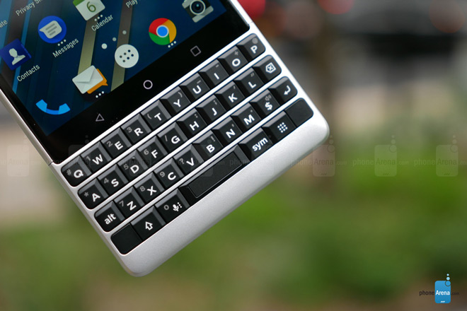 Ra mắt BlackBerry Key 2: Smartphone cung cấp tiện ích tốt nhất - 2