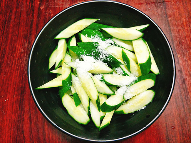 Trời nóng chán ăn, làm ngay dưa leo muối chua ngọt để kích thích vị giác - 4