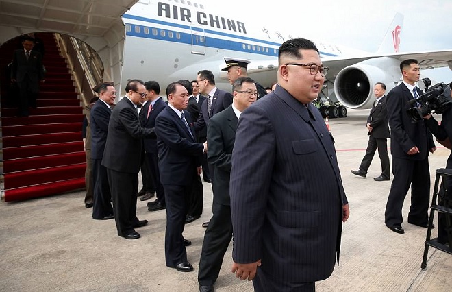 Kim Jong-un đặt chân lên đất Singapore bằng máy bay Trung Quốc - 2