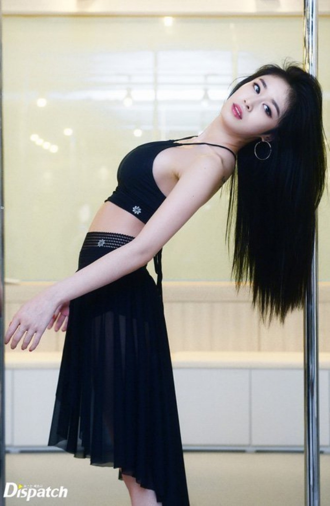 Từ một cô gái ngọt ngào, dễ thương, Jiyeon có thể dễ dàng trở nên sexy, quyến rũ…