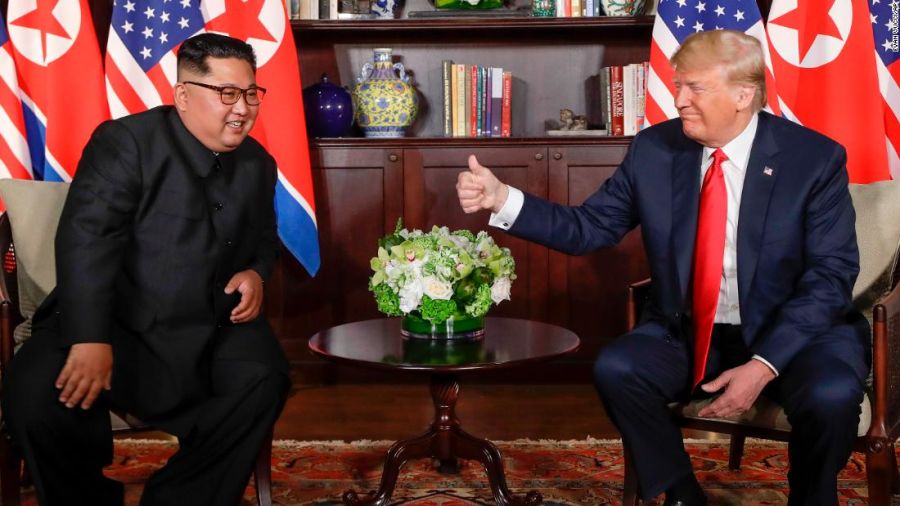 Trump gặp Kim Jong-un: Khen hết lời, nhưng vẫn tiếp tục trừng phạt - 14