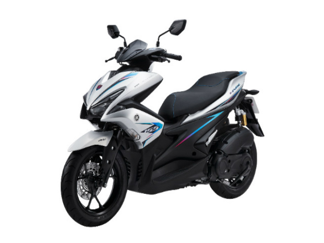 Yamaha NVX ra bản kỷ niệm 20 năm, Honda Air Blade thêm áp lực