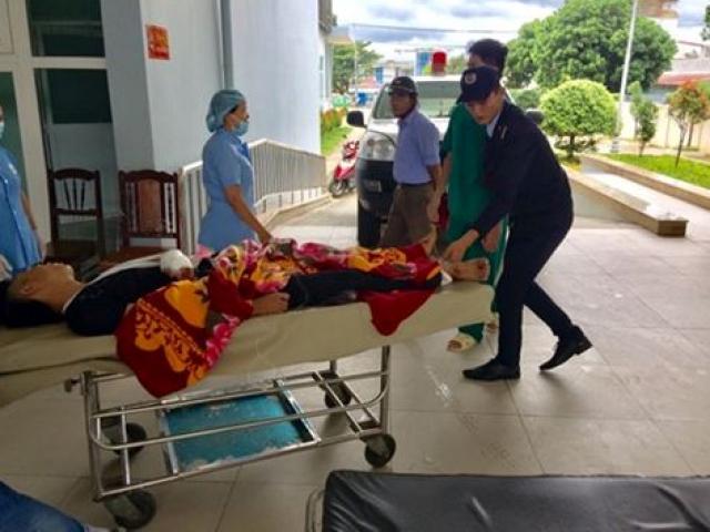Tin mới nhất vụ xe khách lao vực đèo, 3 người chết tại Kon Tum