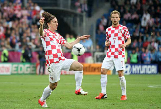 Bảng D World Cup Argentina – Iceland: Ronaldo thách đấu, Messi quyết &#34;bung lụa&#34; - 2