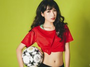 Bóng đá - Hot girl Nga Đoàn mê MU tung ảnh nóng, thách Ronaldo điều đặc biệt