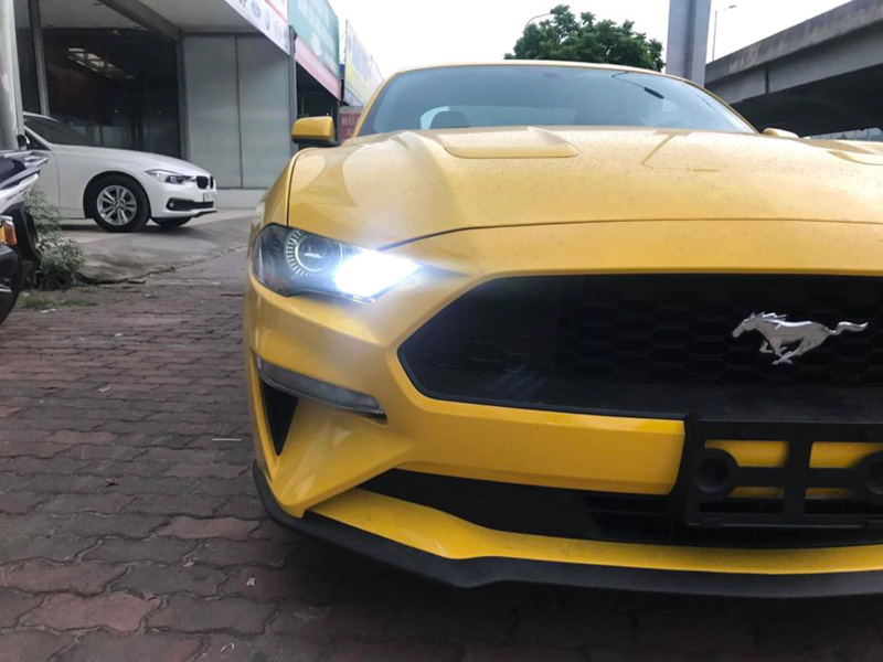 Ford Mustang 2018 về Việt Nam, giá không dưới 2 tỷ đồng - 2