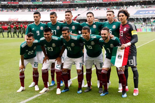 ĐT Mexico: Từ rúng động thác loạn với 30 chân dài đến thắng sốc Đức - 1