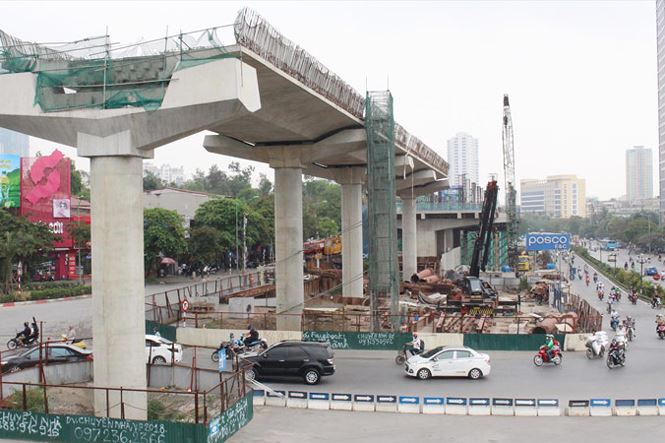 Metro Sài Gòn điêu đứng vì thủ tục - 2