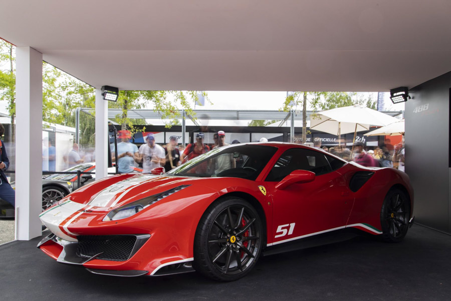 Ferrari 488 Pista &#39;&#39;Piloti Ferrari&#39;&#39; trình diện với vẻ đẹp quyến rủ - 2