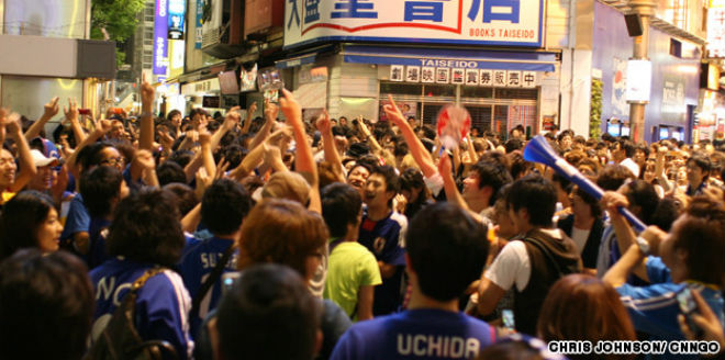 Nhật Bản chấn động World Cup: Triệu fan bùng nổ, rung chuyển &#34;xứ Phù Tang&#34; - 10