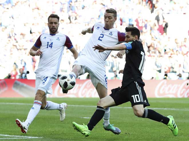 &#34;Siêu nhân&#34; bắt chết Messi tiết lộ câu chuyện thần kỳ Iceland ở World Cup - 1