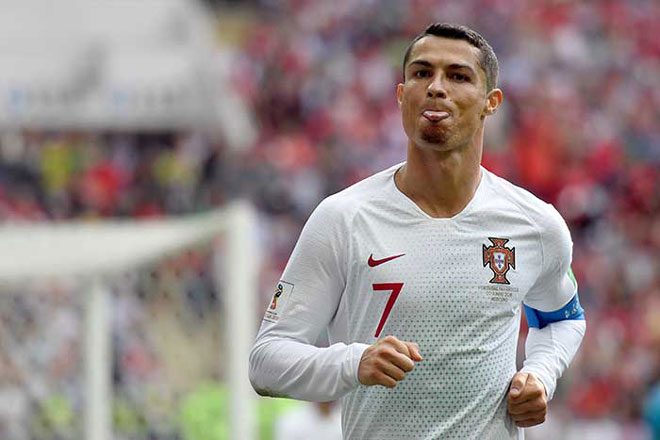 Ấn tượng World Cup 21/6: Ronaldo hóa dê trắng, Salah phân thân như &#34;Tôn Ngộ Không&#34; - 4