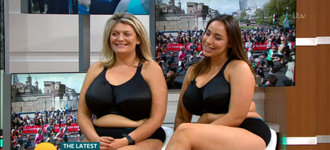Trong một chương trình khác ở Anh, hai nữ vận động viên diện nguyên bộ bikini lên sóng truyền hình.