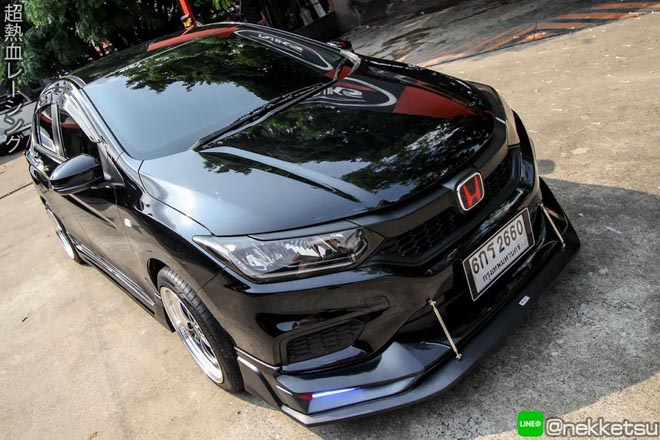 Honda City &#34;lột xác&#34; cực ngầu với bộ bodykit giá 23 triệu đồng - 4