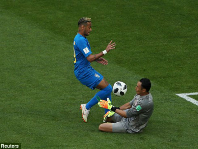Brazil - Costa Rica: Neymar cô độc hiệp 1, nguy hiểm rình rập (World Cup 2018)