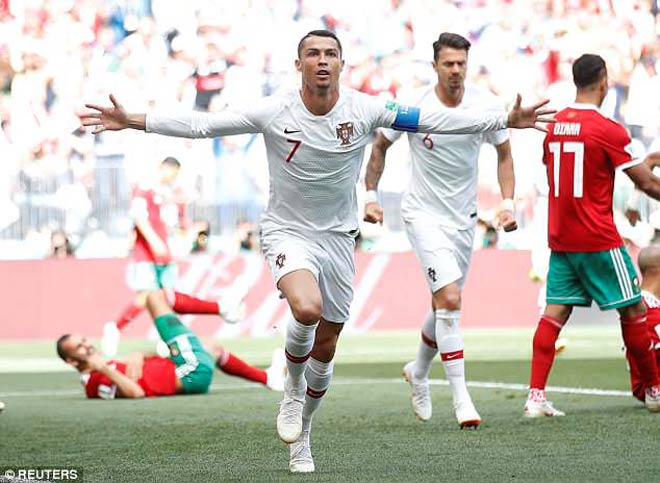 Messi “thảm họa” World Cup: Vì sao không xuất sắc như Ronaldo? - 2