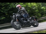 Thế giới xe - Bonneville Bobber Black 2018 có màu mới, giá 427 triệu đồng