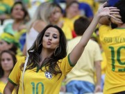 Bóng đá - Kiều nữ siêu gợi cảm nhảy múa tưng bừng ăn mừng Brazil