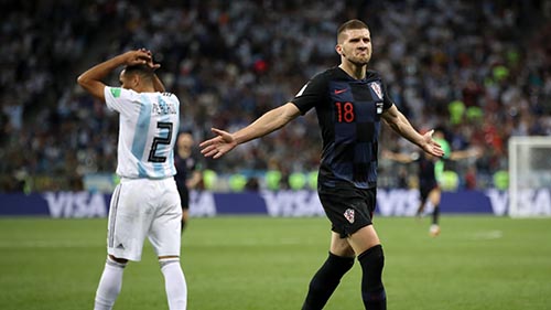 Chi tiết World Cup Argentina - Croatia: Thảm họa trong phút cuối (KT) - 9