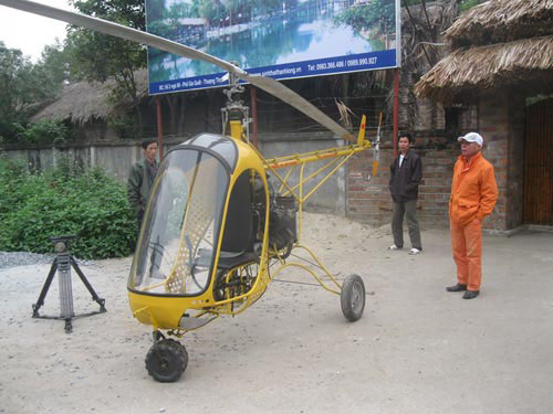Thợ sửa xe máy cùng kỹ sư hai lúa “song kiếm hợp bích” chế tạo trực thăng - 1