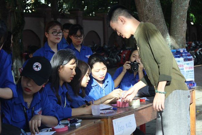 Nghệ An: 1 thí sinh đăng kí 29 nguyện vọng xét tuyển vào đại học - 1