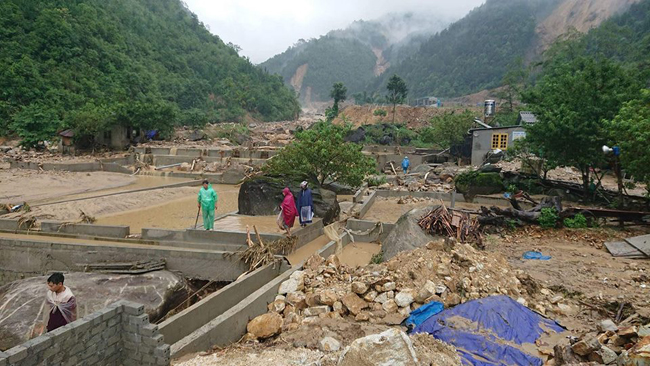 Thông tin nhanh với phóng viên, lãnh đạo xã Sơn Bình, Tam Đường, Lai Châu cho biết, xã có 3 cơ sở nuôi cá tầm, nhưng đã mất trắng do trận lũ quét xảy ra.