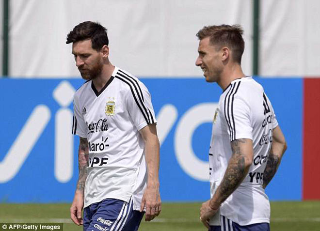 Argentina &#34;sinh tử&#34; với Nigeria: Messi suy sụp, điềm gở - điềm lành - 2