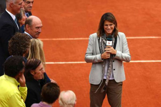 Tennis 24/7:  Federer lỡ hẹn “Decima”, vẫn tin giữ ngai vàng Wimbledon - 3