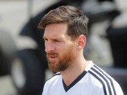 Bóng đá - Argentina náo loạn: Sampaoli lấy lại quyền uy, &quot;trùm&quot; Messi bị chặt vây cánh