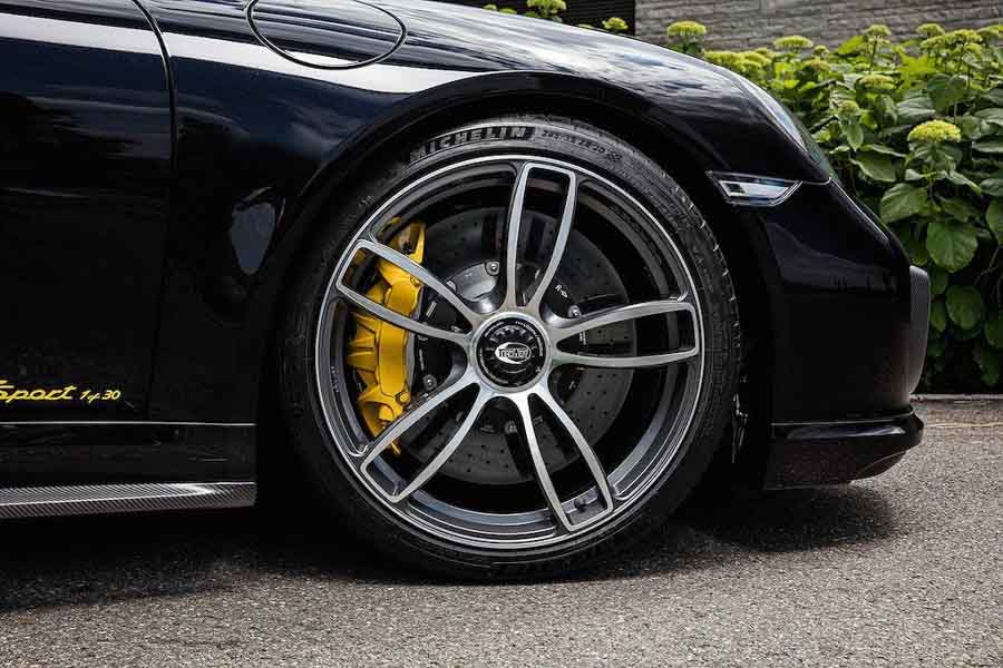 Porsche 911 Turbo S sẽ có bản độ đặc biệt trước khi bị &#34;khai tử&#34; - 4