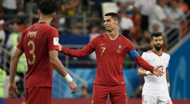 Ronaldo hỏng 11m, BĐN vào “nhánh tử thần”: Ranh giới người hùng và tội đồ - 3