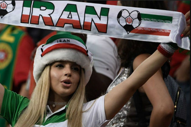 Ấn tượng World Cup 26/6: Hot girl Iran mở hội trêu tức Ronaldo, mỹ nhân Nga đắng lòng - 9